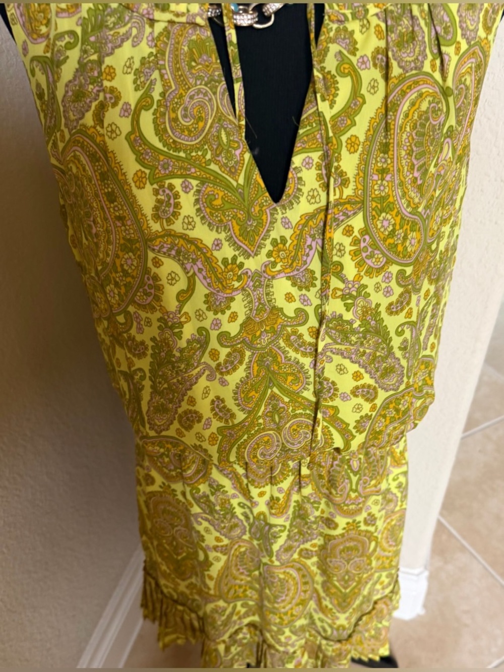 GAP Yellow Paisley V-Neck Sleeveless Dress